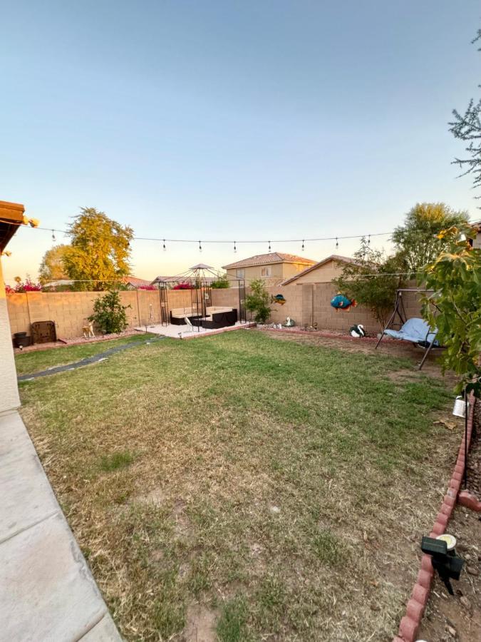 West Phx Cozy King With Private Bathroom Inside A House Homestay *