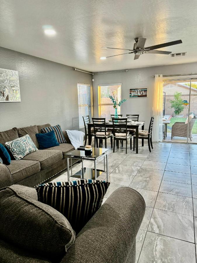 Homestay West Phx Cozy King With Private Bathroom Inside A House